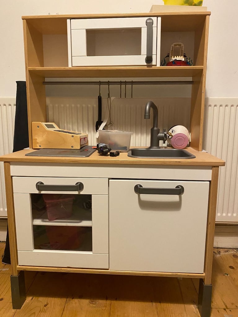 DUKTIG Play kitchen