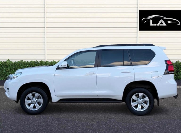 2022 Toyota Land Cruiser 2.8 D-4D 204 Active 5dr Auto 7 Seats ESTATE DIESEL Automatic