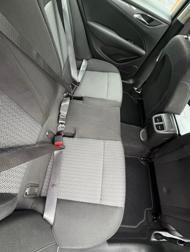 FULL SERVICE HISTORY JUST SERVICED MOTD TO JULY EXCELLENT CONDITION!!