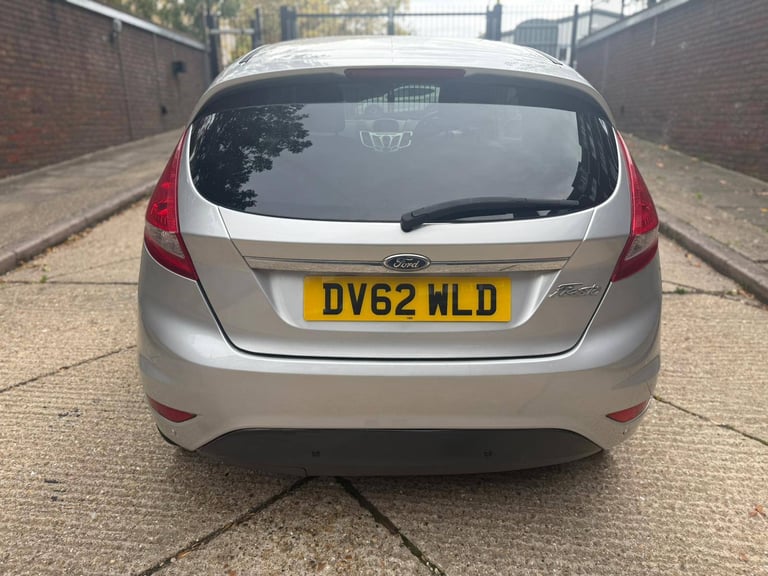 Ford, FIESTA, Hatchback, 2012, Manual, 1242 (cc), 3 doors