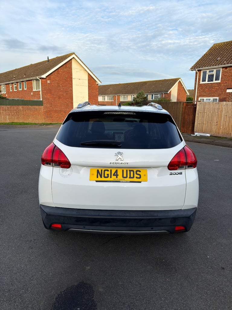 Peugeot, 2008, Hatchback, 2014, Manual, 1199 (cc), 5 doors