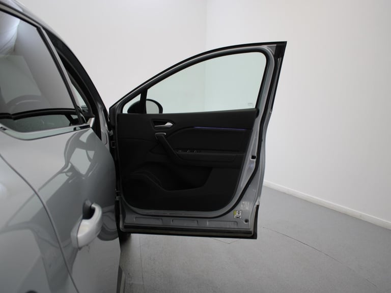 2022 Renault Captur 1.3 TCE 140 SE Edition 5dr Crossover/SUV PETROL Manual