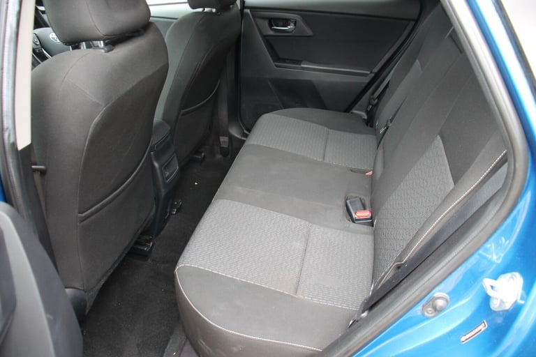 2014 Toyota Auris 1.6 V-Matic Icon Plus Euro 5 5dr HATCHBACK Petrol Manual