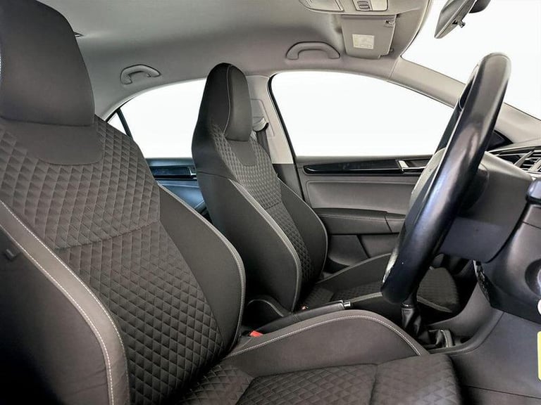 2018 Skoda Rapid 1.0 TSI Sport Euro 6 (s/s) 5dr Manual Hatchback Petrol Manual