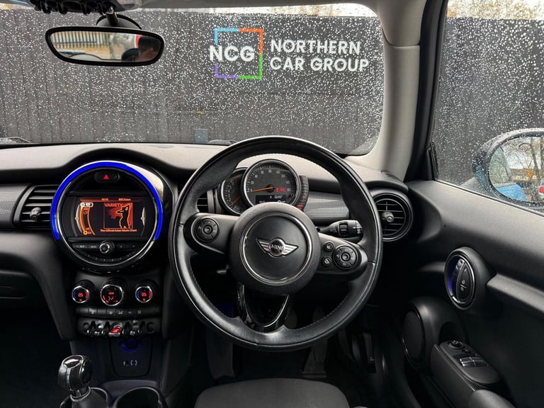 2015 MINI Hatch 1.5 Cooper Euro 6 (s/s) 3dr HATCHBACK Petrol Manual