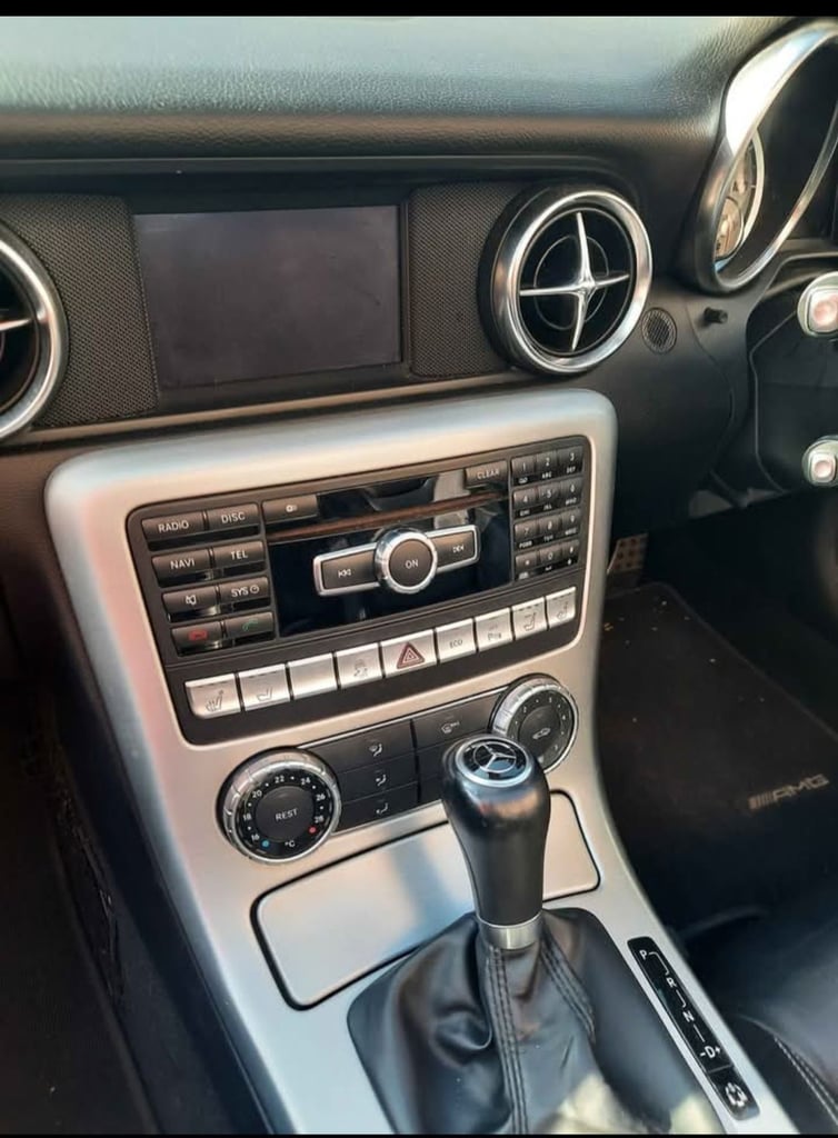 Mercedes-Benz, SLK, Convertible, 2013, Semi-Auto, 2143 (cc), 2 doors