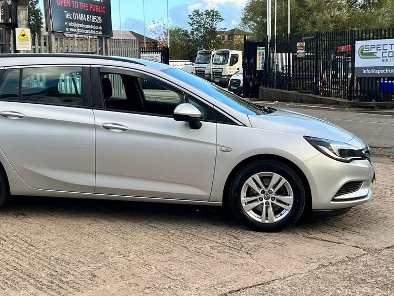 2016 Vauxhall Astra 1.6 CDTi ecoFLEX Design Sports Tourer Euro 6 (s/s) 5dr ESTATE Diesel Manual