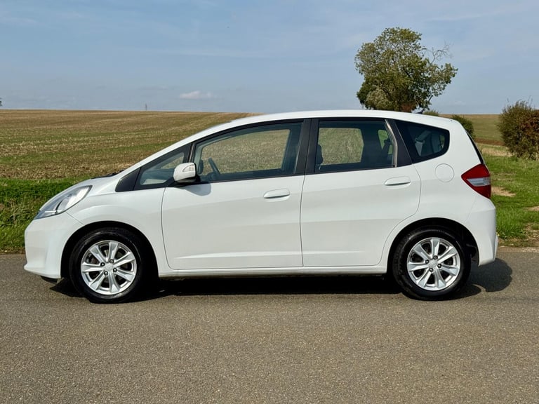2013 Honda Jazz 1.4 i-VTEC ES 5dr CVT HATCHBACK PETROL Automatic