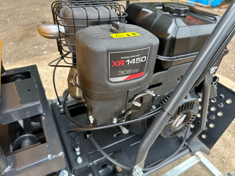 Brand New 500KG Petrol High Tip Track Dumper barrow  *VIDEO * Key Start 