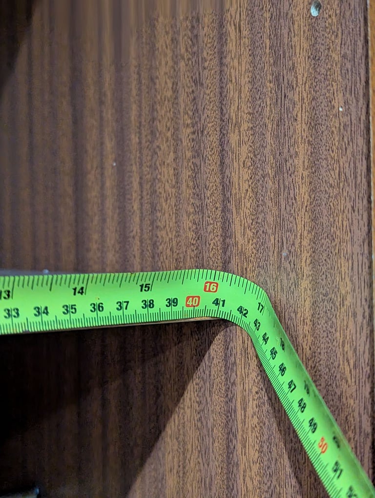 Large Mirrored Wardrobe 2070h x 1330w x 610d