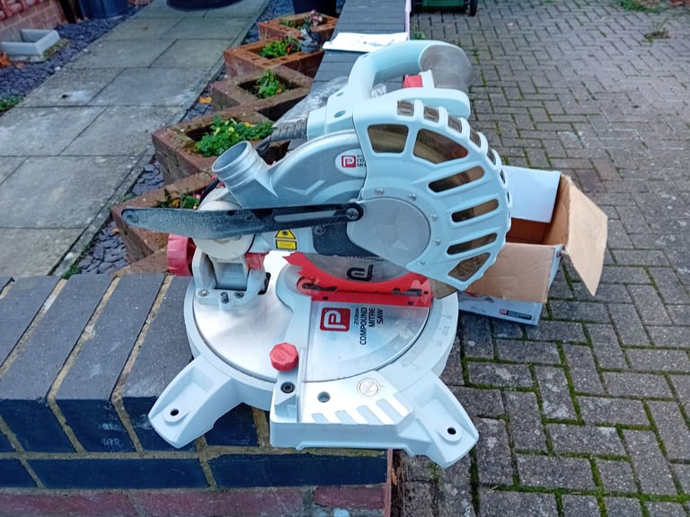 image for Laser compoud saw