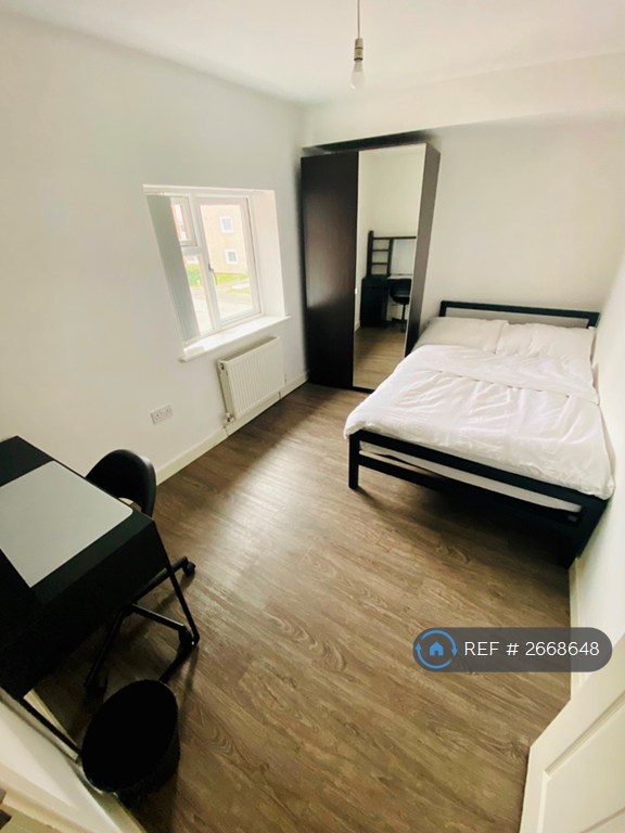 7 bedroom house in Brunswick Street, Leamington Spa, CV31 (7 bed) (#2668648)