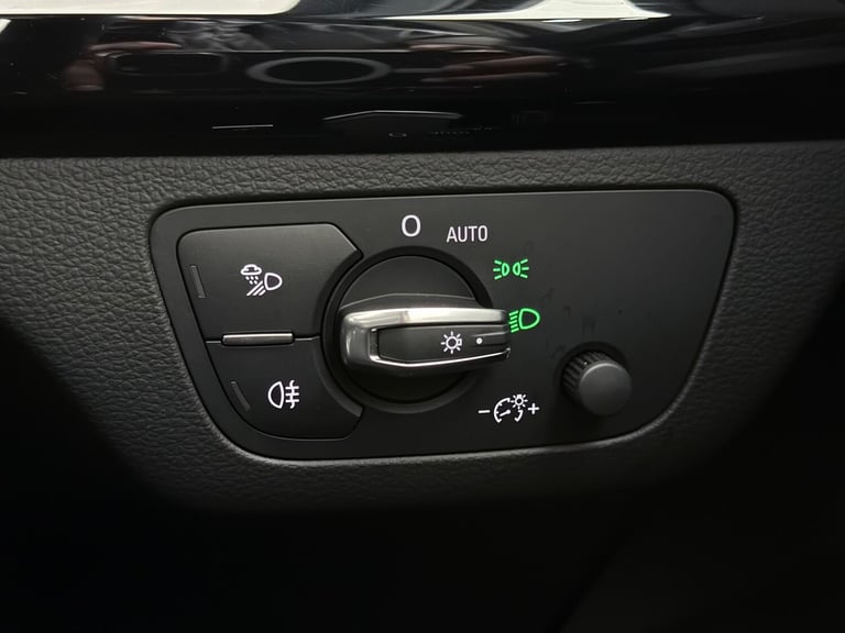  Audi Q5 2.0 TDI 40 Black Edition S Tronic quattro Euro 6 (s/s) 5dr Diesel Automatic