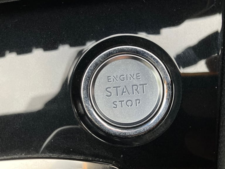 2021 Peugeot 3008 1.6 Hybrid 225 GT Premium 5dr e-EAT8 Estate PETROL/ELECTRIC Automatic