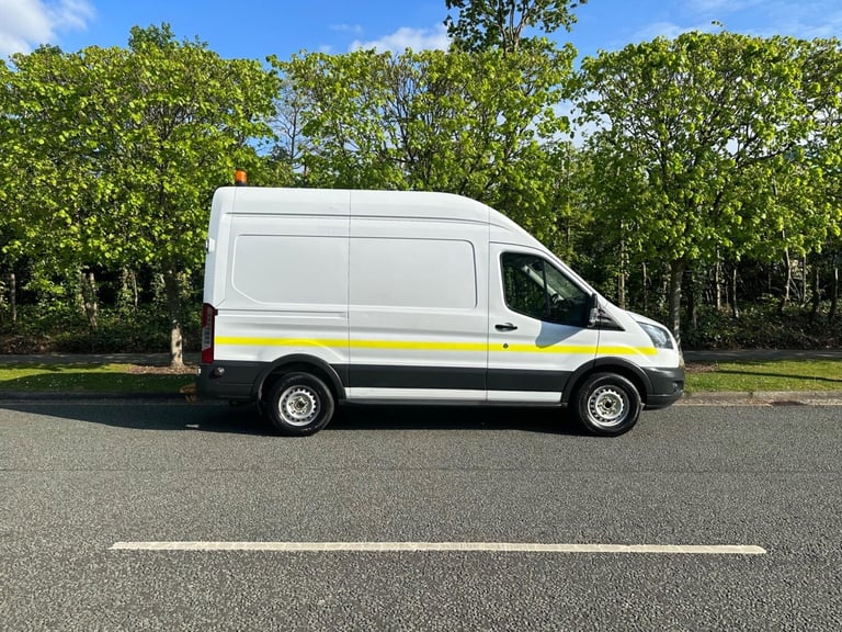 2017 Ford Transit 2.0 350 EcoBlue RWD L2 H3 Euro 6 5dr PANEL VAN Diesel Manual