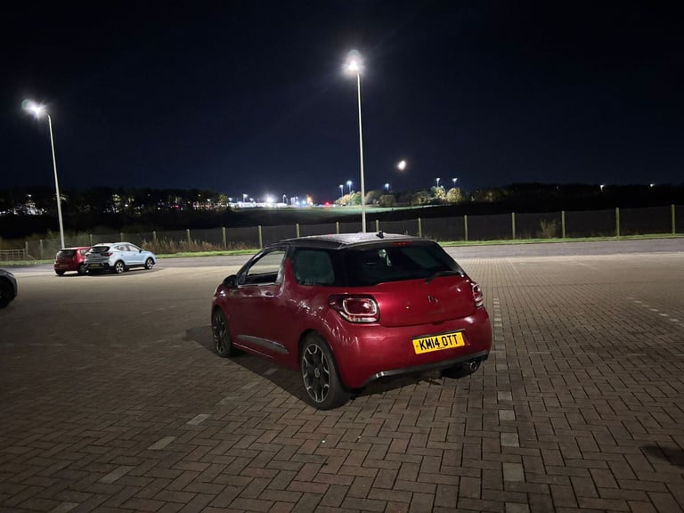 Citroen, DS3, Hatchback, 2014,1.6 diesel Manual, 1560 (cc), 3 doors