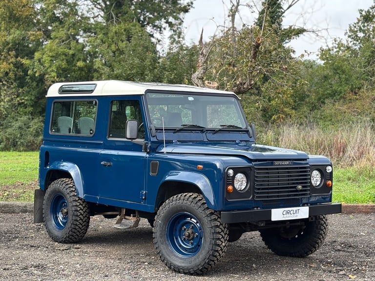 image for 1999 Land Rover Defender 90 TD5 County Station Wagon Blue 109,000 Miles Heritage 6 Seats Diesel 4...
