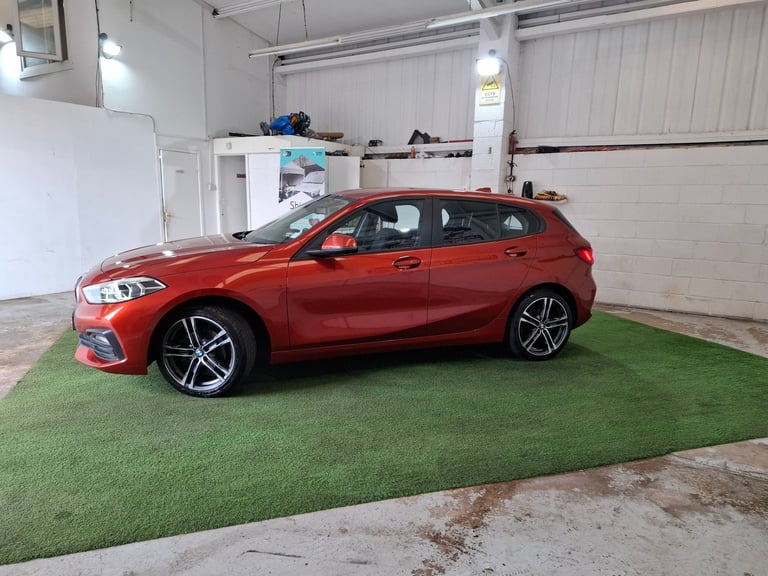 2022 BMW 1 Series 118i [136] SE 5dr [Live Cockpit Professional] HATCHBACK Petrol Manual