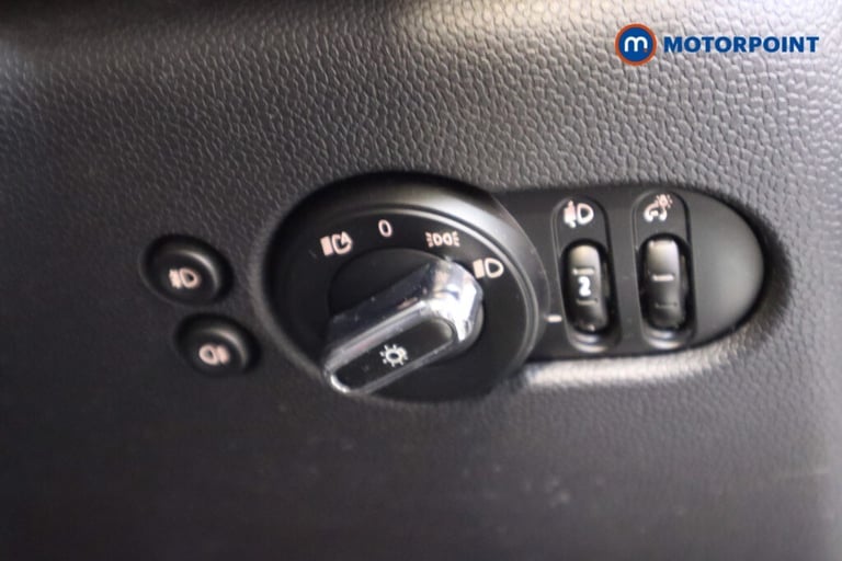 2019 MINI Hatch 1.5 Cooper Classic II 5dr Auto Hatchback Petrol Automatic