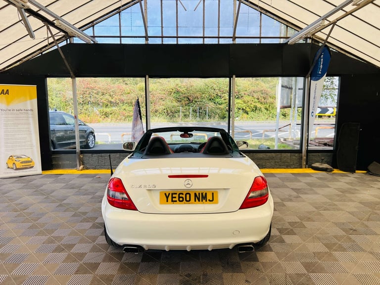 2011 Mercedes-Benz SLK 1.8 SLK 200 Kompressor Auto 2dr Convertible Petrol Automatic