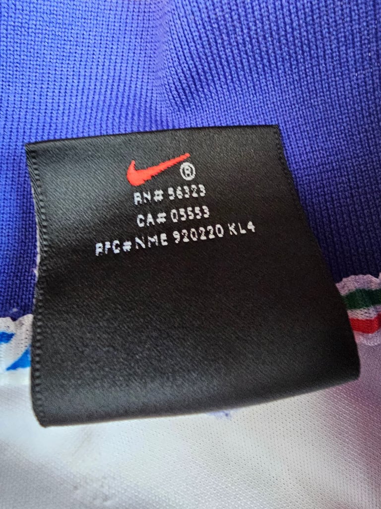 Italy Del Piero 1996 Away National Football Shirt Medium M Nike White Blue Gold