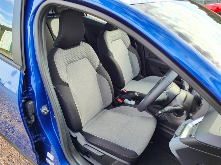 2024 Renault Clio 1.6 E-TECH full hybrid 145 Evolution 5dr Auto Hatchback Hybrid Automatic