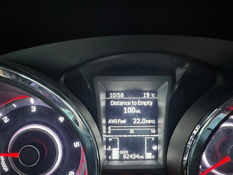 2016 Ssangyong Tivoli 1.6 D ELX 5dr HATCHBACK Diesel Manual