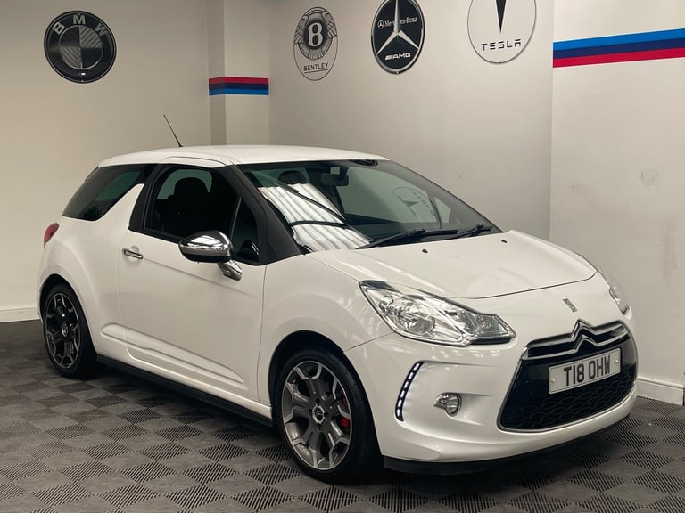 2011 Citroen DS3 1.6 HDi Black 3dr HATCHBACK Diesel Manual