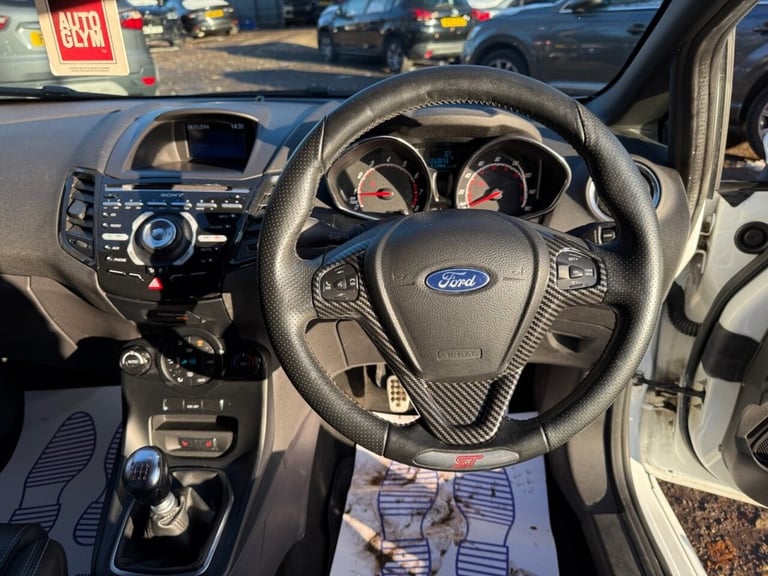 2014 Ford Fiesta 1.6 EcoBoost ST-2 3dr HATCHBACK PETROL Manual