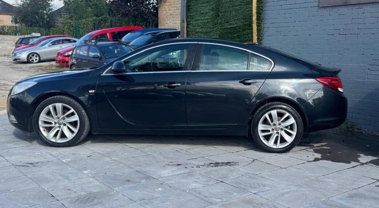 2012 Vauxhall Insignia 1.8i 16V SRi 5dr HATCHBACK Petrol Manual