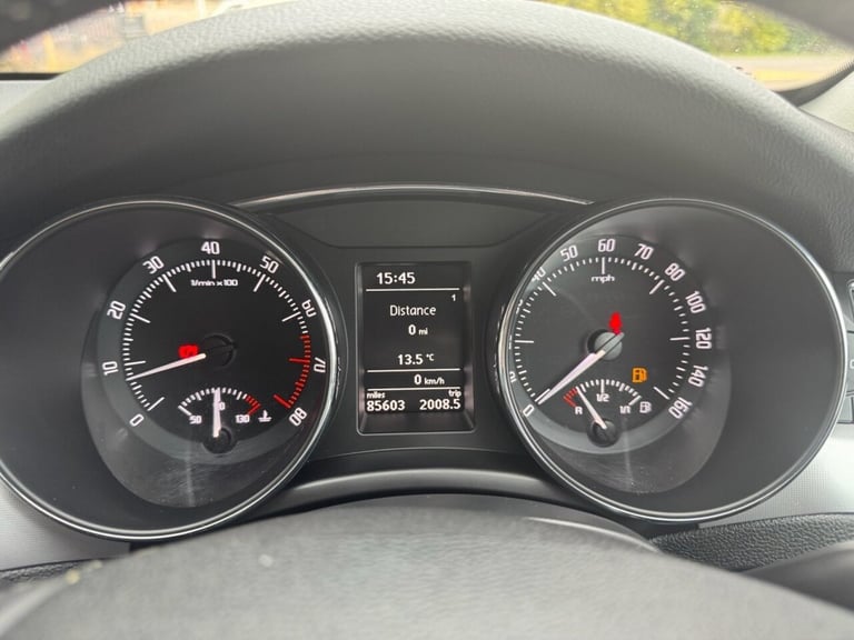 2013 Skoda Superb 1.8 TSI Elegance Estate 5dr Petrol Manual 4WD Euro 5 (160 ps) Estate Petrol Manual