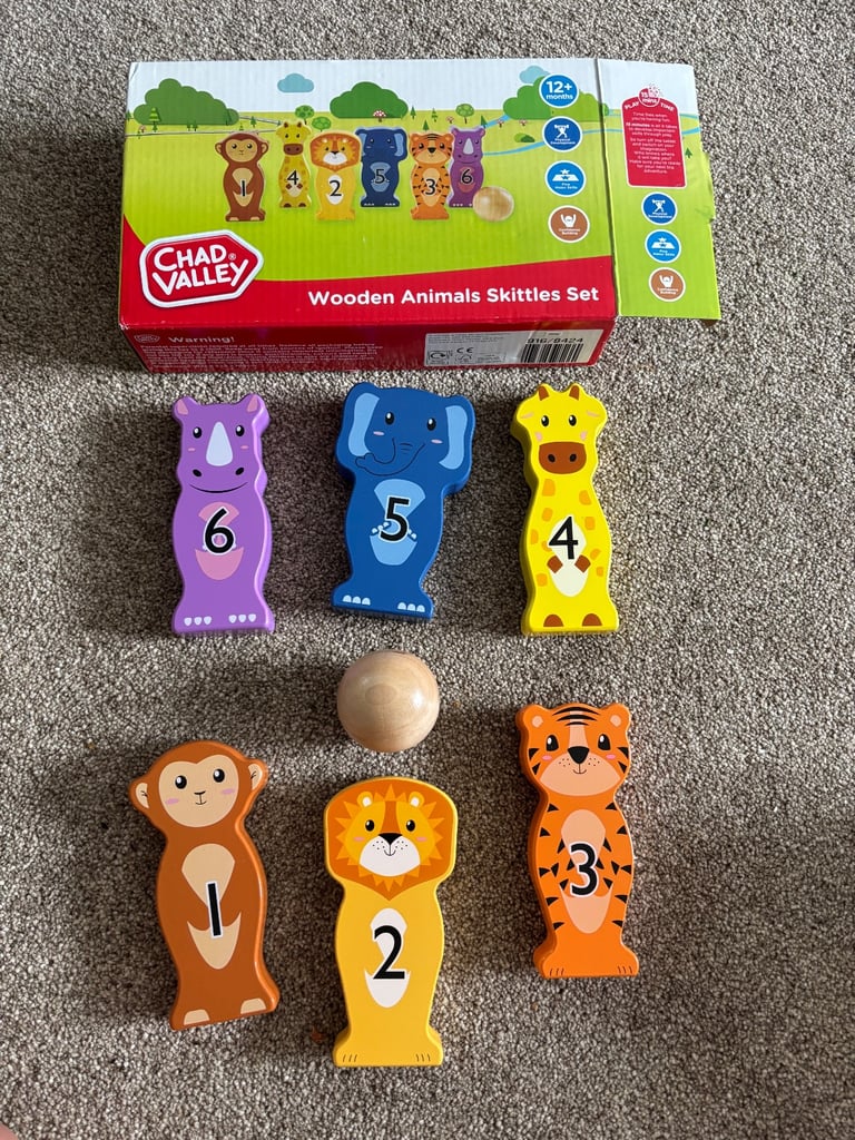 Wooden skittles toys 