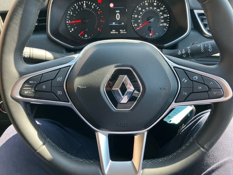 2020 Renault Clio 1.0 SCe 75 Play 5dr Hatchback Petrol Manual