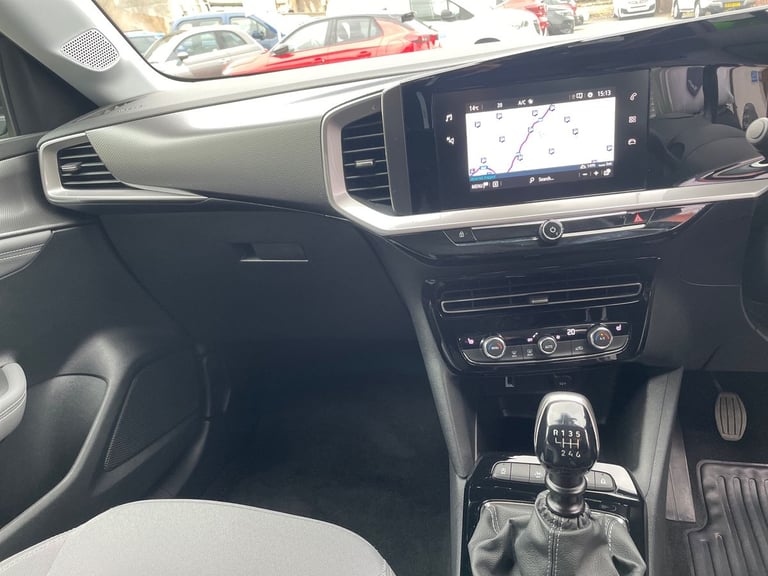 2022 Vauxhall Mokka Mokka 1.2T 130ps Elite Edition 5 dr Hatchback Petrol Manual