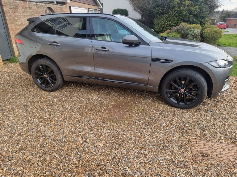 Jaguar, F-PACE - Fully Loaded! EXTENDED WARRANTY UNTIL MAY 2026