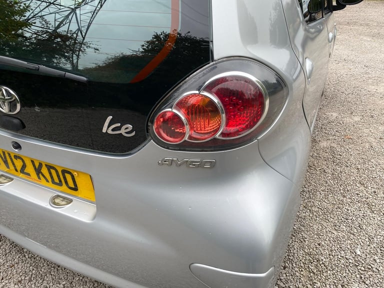 2012 Toyota AYGO 1.0 VVT-i Ice 5dr HATCHBACK PETROL Manual