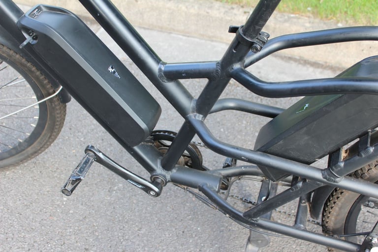 Cargo bike to carry 2 children, long range (2 batteries) - contact me for details. Offers considered
