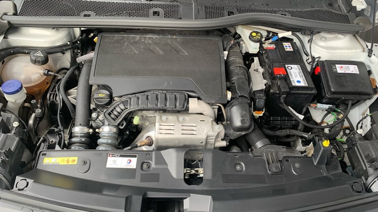 2022 Peugeot 2008 1.2 PureTech Allure Premium + SUV 5dr Petrol Manual Euro 6 (s/s) (100 ps) SUV P...