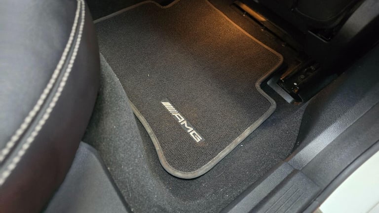  Mercedes-Benz E-Class 3.5 AUTO AMG LINE E350 AVANTGARDE Petrol Automatic