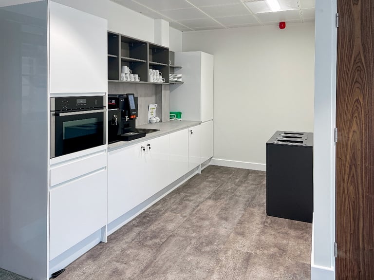 Solihull - B37 7WY, Access to professional office space for 2 people in Birmingham Business Park