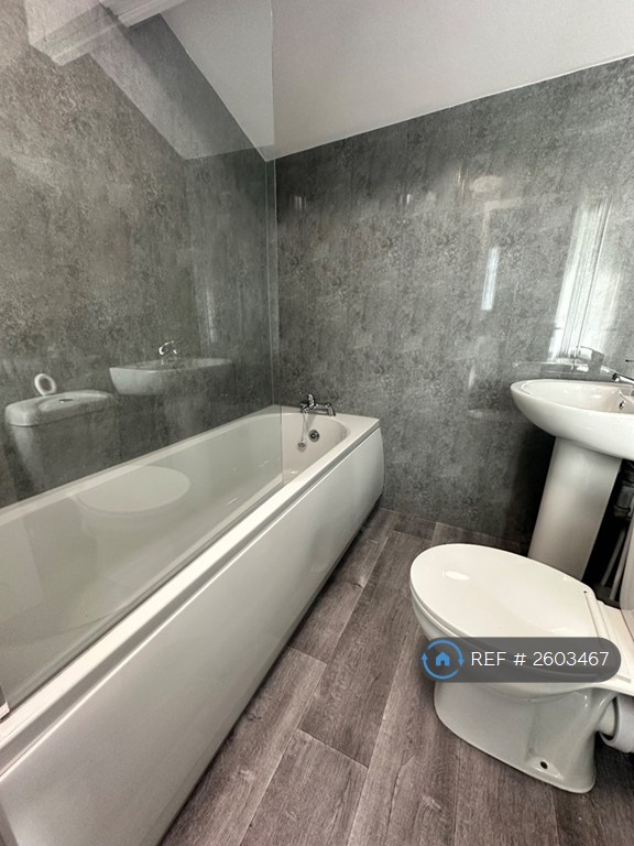3 bedroom house in New Line, Bradford, BD10 (3 bed) (#2603467)