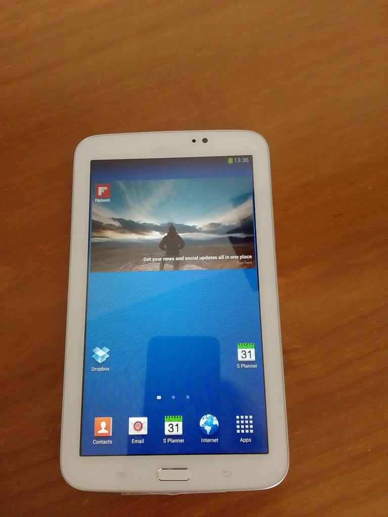 Samsung Galaxy Tab 3 , Model SM - T210
