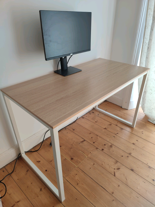 Desk (optional work chair).