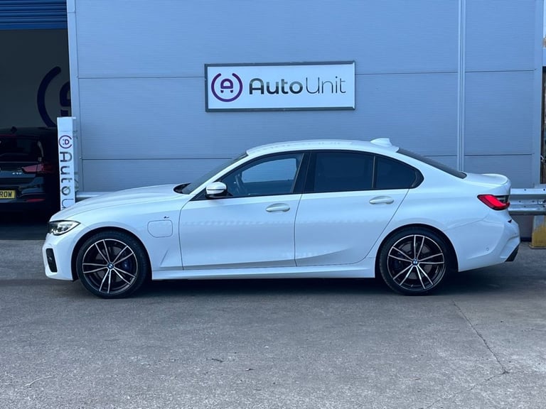 2019 BMW 3 SERIES 2.0 330E 12KWH M SPORT SALOON PETROL PLUG-IN HYBRID AUT