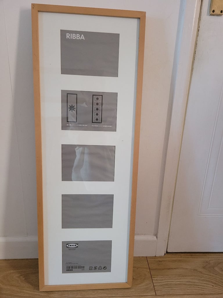 image for Photo frame holds 5 photos