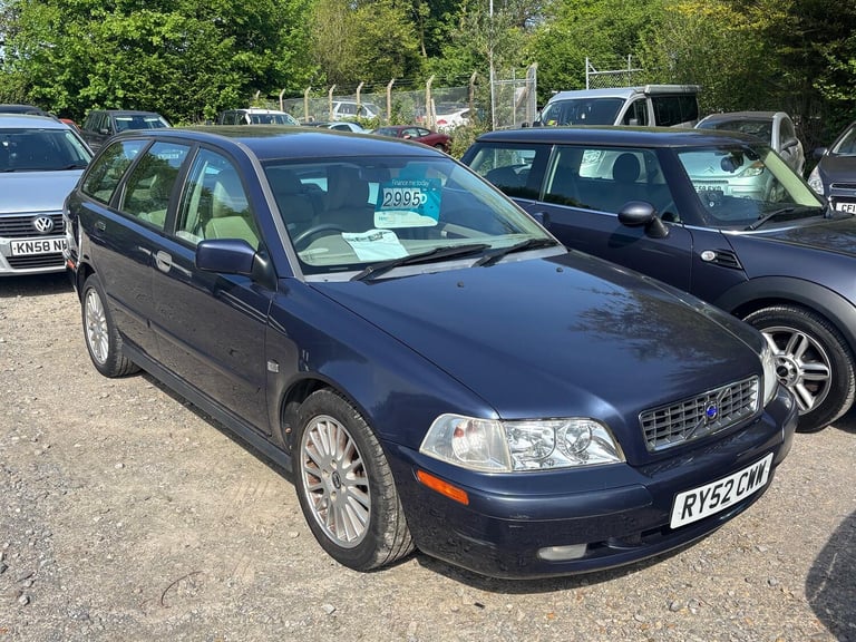 VOLVO V40 SE 2002