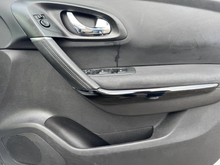 1.2 PETROL 2016 10 MONTH MOT 