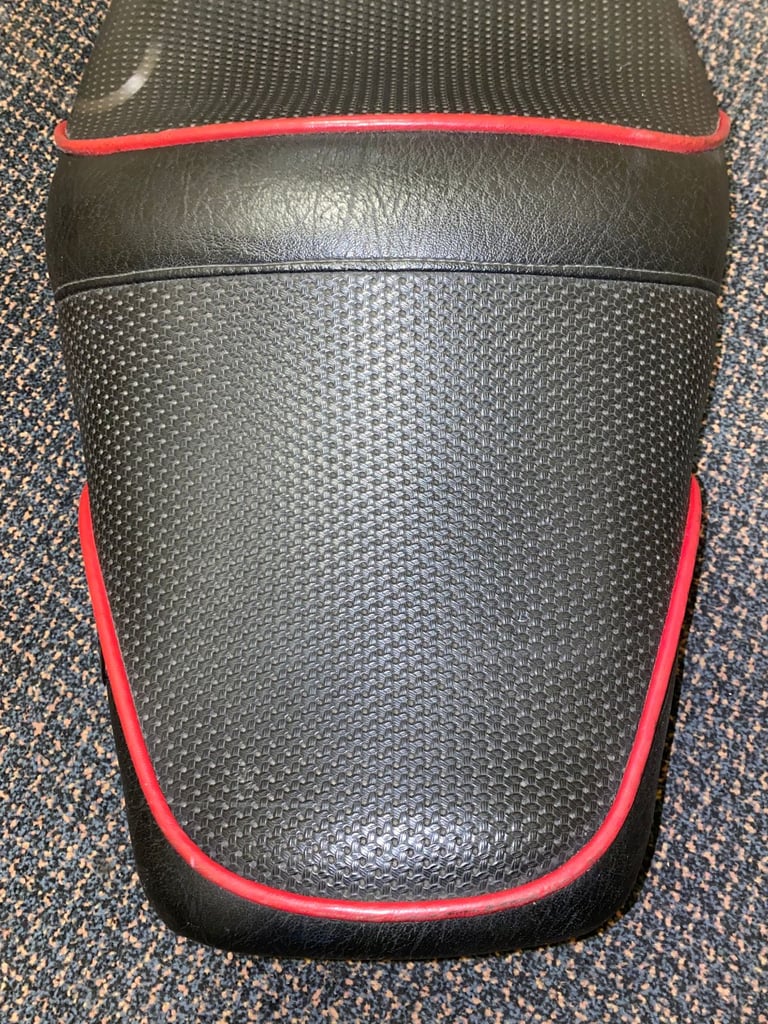 Honda VFR 750 F 1990-93 Seat Saddle by 'Custom Seats' for repair