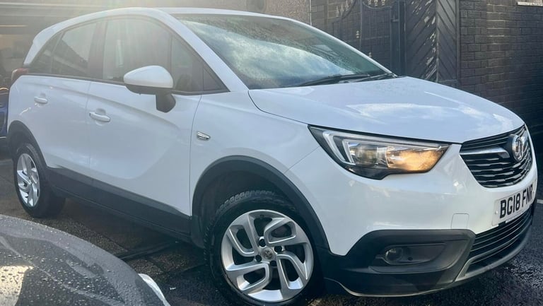 2018 Vauxhall Crossland X 1.2T ecoTec [110] SE Nav 5dr [Start Stop] HATCHBACK Petrol Manual