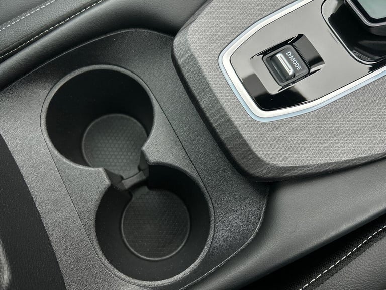 2025 Nissan Qashqai 1.5 h e-POWER Tekna SUV 5dr Petrol Hybrid Auto Euro 6 (s/s) (190 ps) SUV PETR...